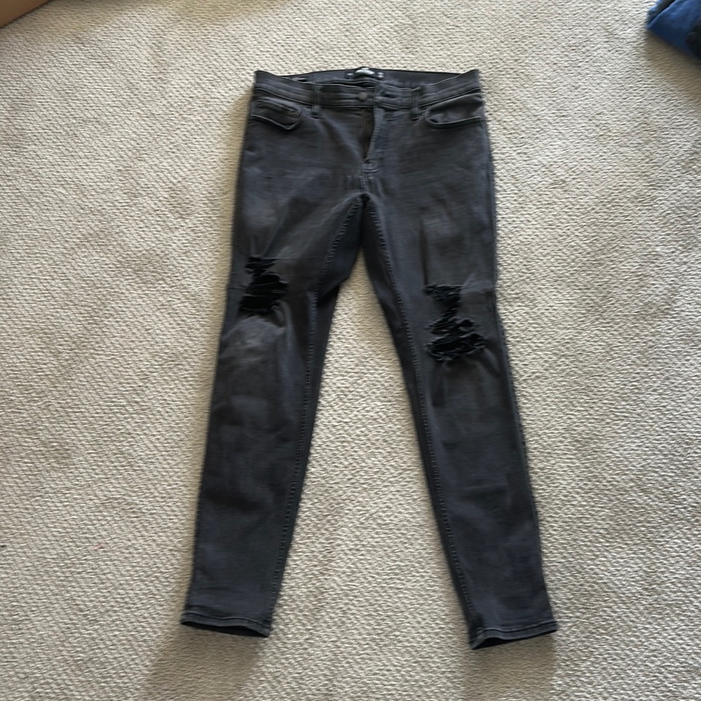 Hollister skinny ripped jeans size men’s 34/32